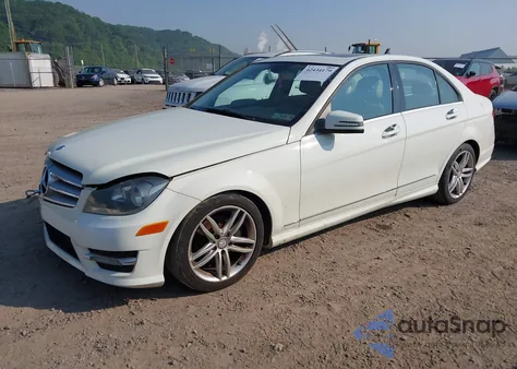 2012 Mercedes-Benz C 300 from USA, damaged, VIN WDDGF8BB9CR192101